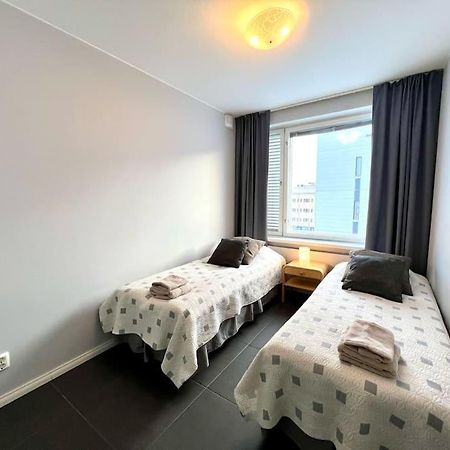 רובניימי Majestic Penthouse With Sauna & High-Speed Wi-Fi And Parking מראה חיצוני תמונה