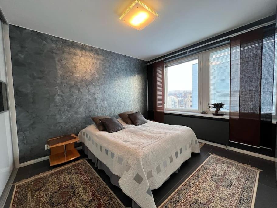 רובניימי Majestic Penthouse With Sauna & High-Speed Wi-Fi And Parking מראה חיצוני תמונה